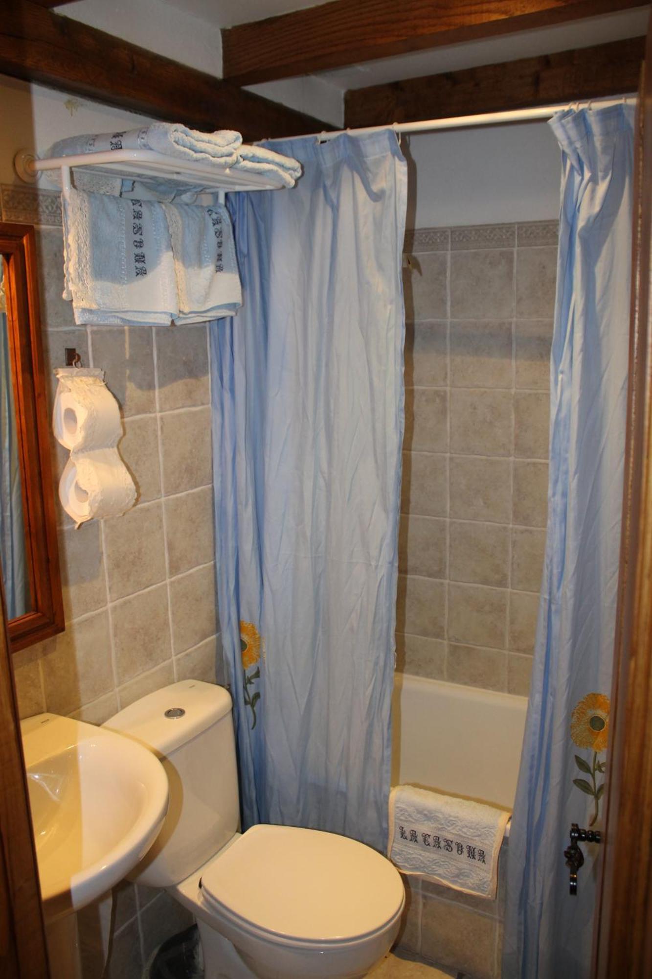 Casona De Trevino Guest House Косгая Екстериор снимка