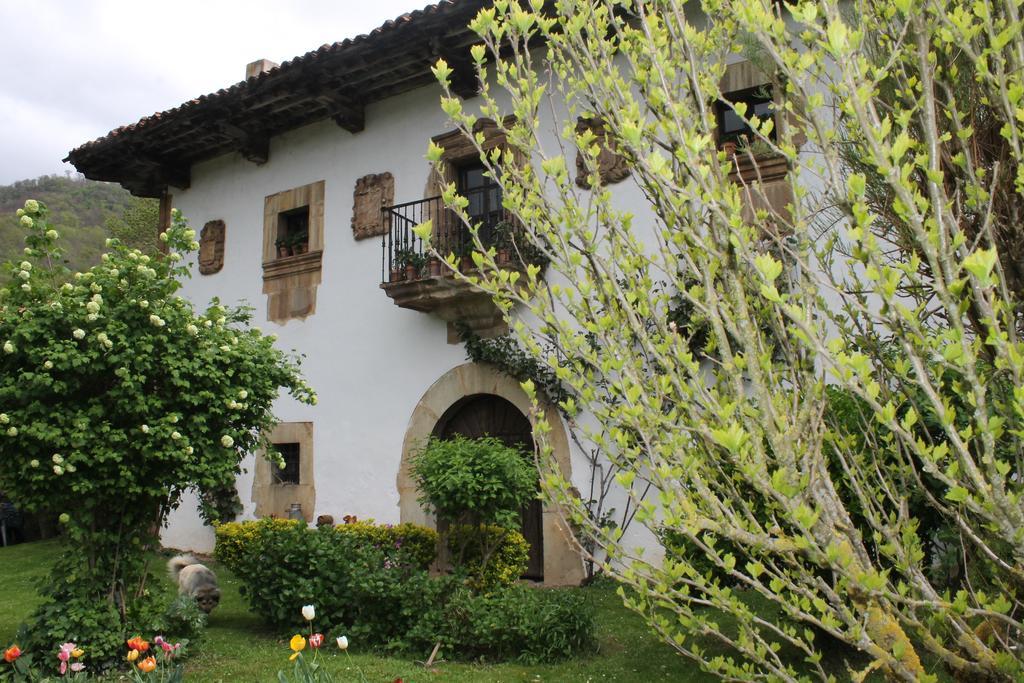 Casona De Trevino Guest House Косгая Екстериор снимка